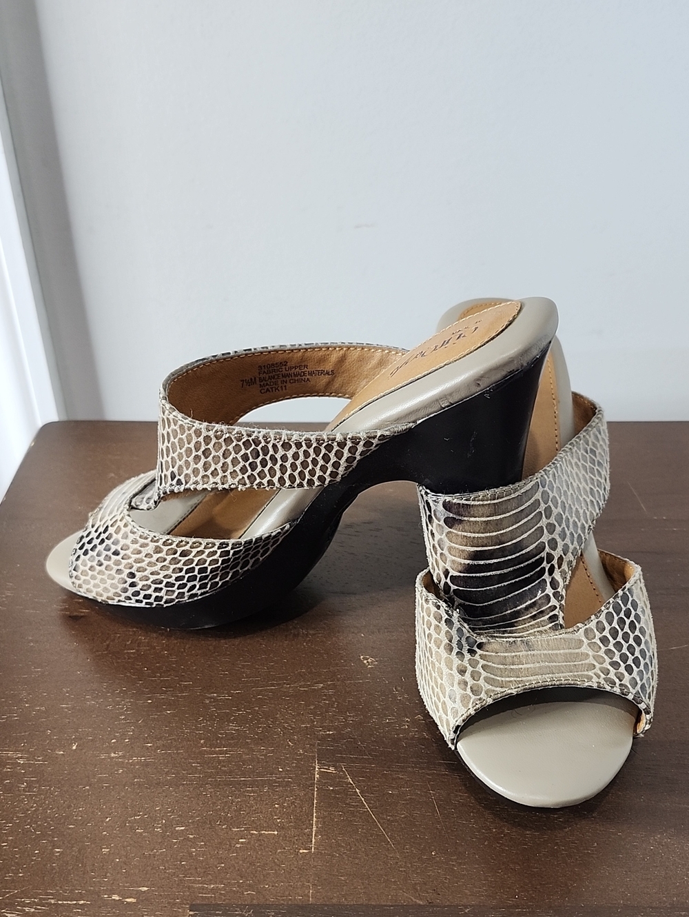 Sofft Women's Snake-Print Slip-On Mules in Beige and Black - 7.5